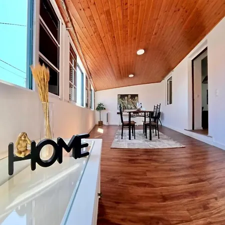 Madeira Breeze פונשל